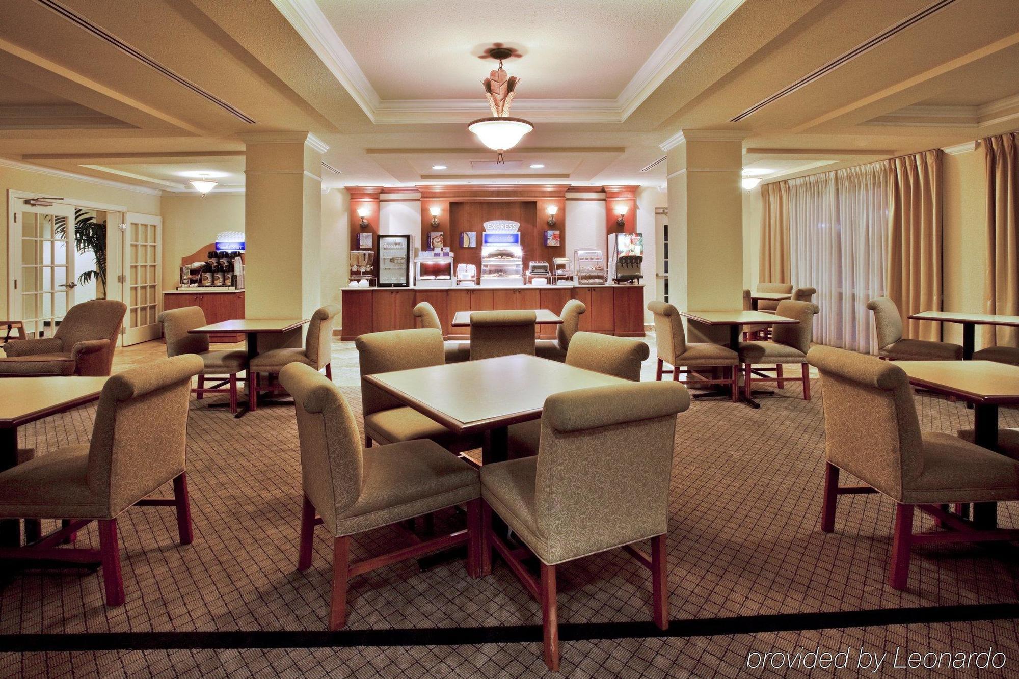 Holiday Inn Express Hotel & Suites Arcadia Zewnętrze zdjęcie
